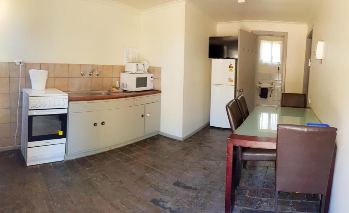 A1Cabins Hotel Ceduna Exterior photo